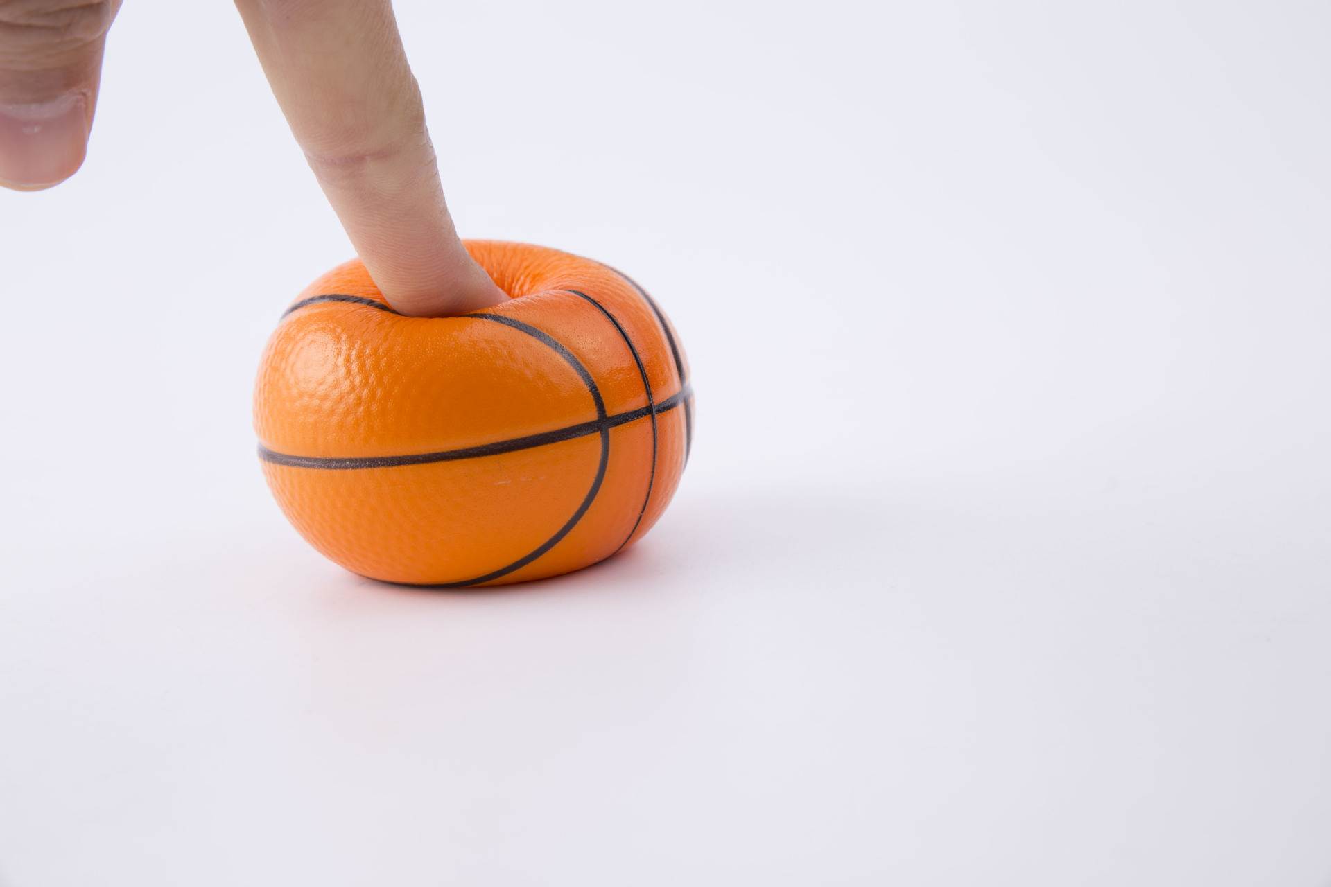 地摊热卖pu发泡玩具篮球10cm定制摄影拍照道具泡沫足球儿童玩具球详情14