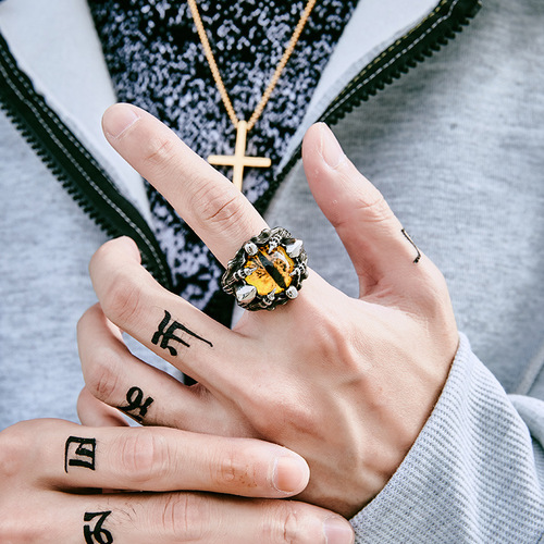 beier European and American jewelry wholesale men's punk style titanium steel prosthetic eye skull ring one piece drop shipping new model