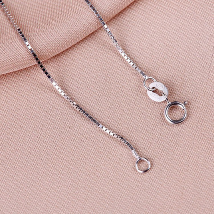 Sterling silver necklace collarbone and Italian box with bare chain for women_voghion.com