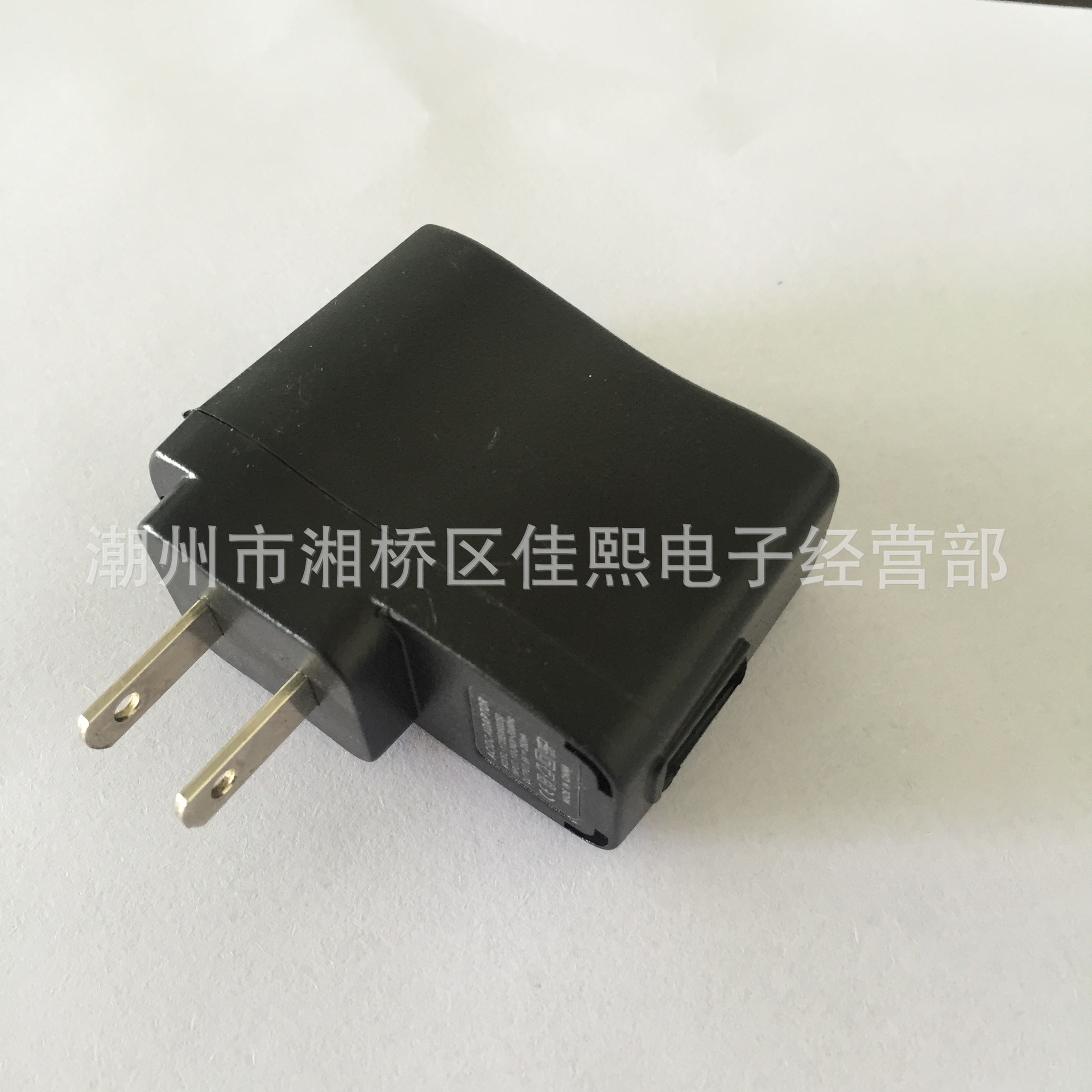 厂家直销美规USB手机充电器，锂电池充，电池充电器，智能充电器