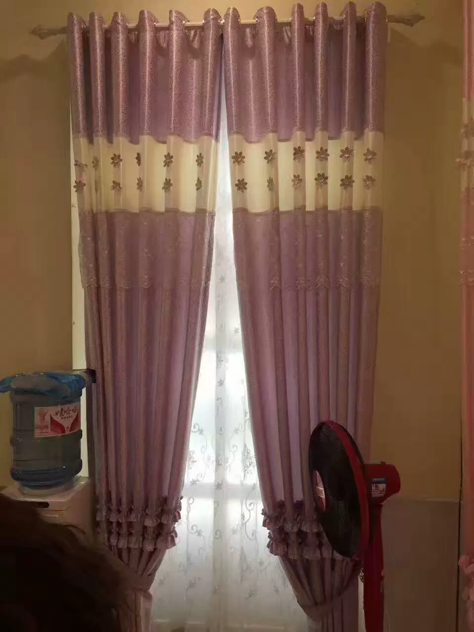 Lace cloth for living room