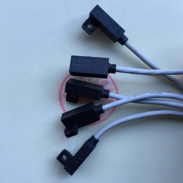 日本正品SMC 磁性开关D-F79W D-F7NT D-F7P D-F7PW 现货