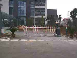 Nömrə Tanıma Avtomobil Yoxlama Avadanlığı, Nanjing Baisheng Giriş-Çıxış Şlaqbaumu, Təhlükəsizlik Sistemi