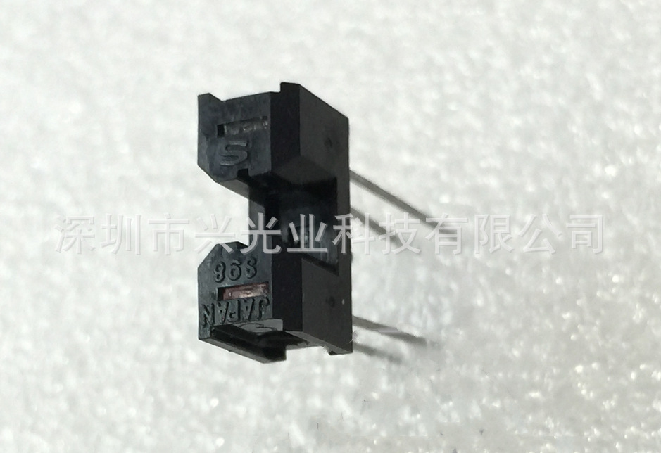 透射式光电传感器 GP3S98L 夏普进口原装槽型开关