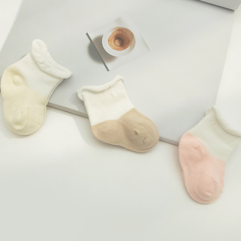 Calcetines delgados del bebé de la malla del algodón fino del verano 0-1 años de edad calcetines flojos deshuesados recién nacidos de la boca del bebé 0-3 años calcetines del algodón