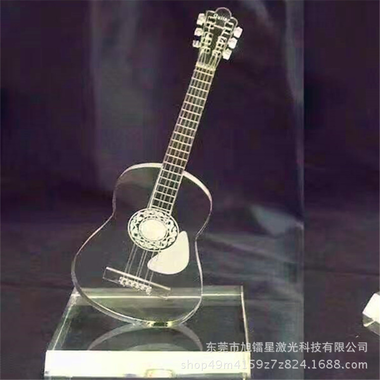 水晶刻字工艺品雕刻机激光切割机有机玻璃雕刻字图案数控好操作