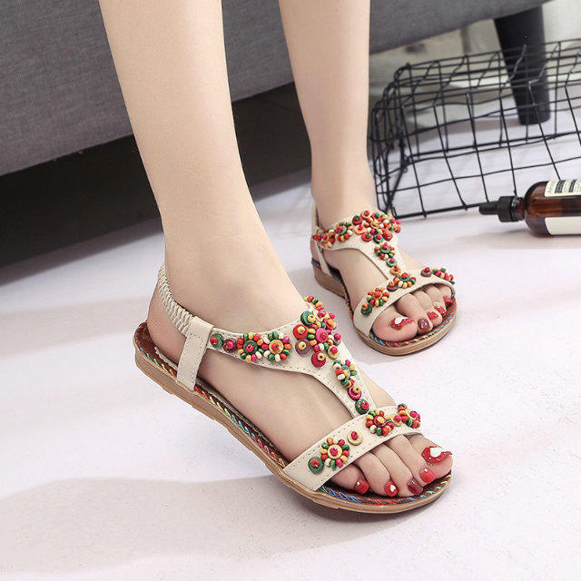 Foreign trade spring 2017 new Bohemian national style handmade beaded sandals flat bottom flat heel open toe women's shoes wholesale