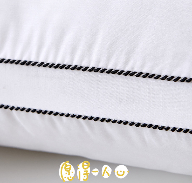 4255748767_994800543