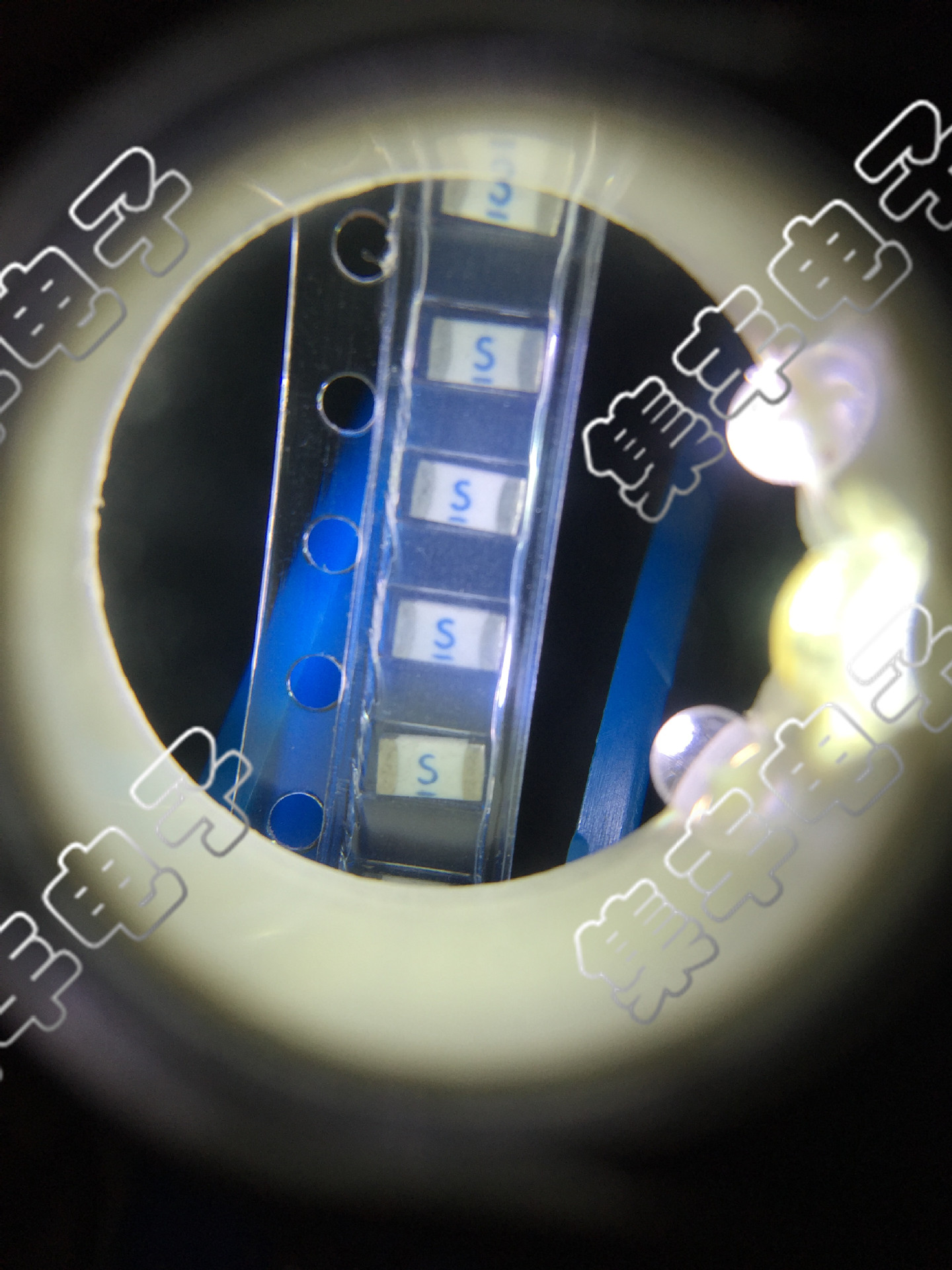 0469004.WR 丝印:S 1206 32V 4A 力特 贴片保险丝 欢迎咨询