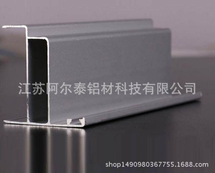 可按客户要求来图来样定制生产净化铝型材及配件