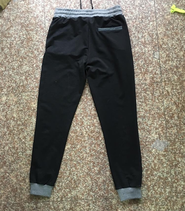Muscle-fit sports pants 4