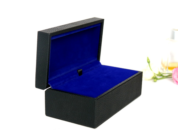 新款高档套色真皮首饰盒  简约时尚精致珠宝饰品收纳盒