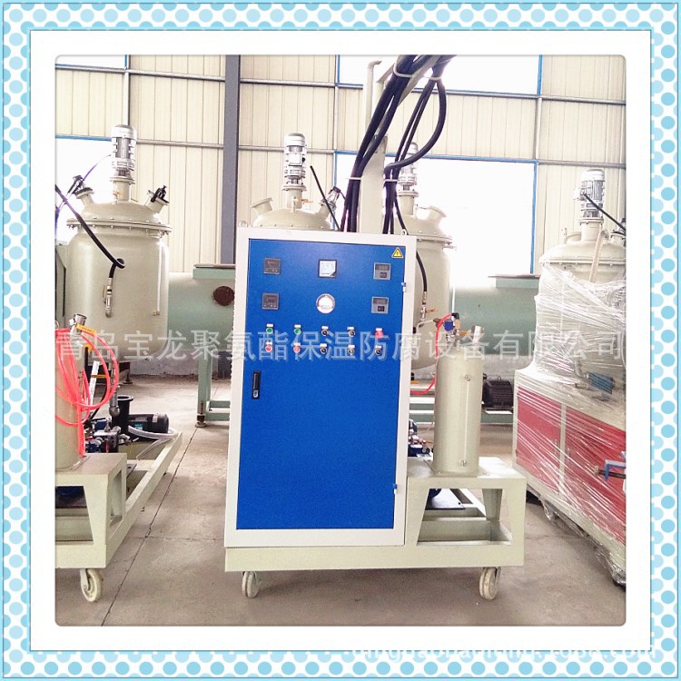 供应PU仿木梁托欧式装饰材料生产设备 聚氨酯低压硬泡发泡灌注机