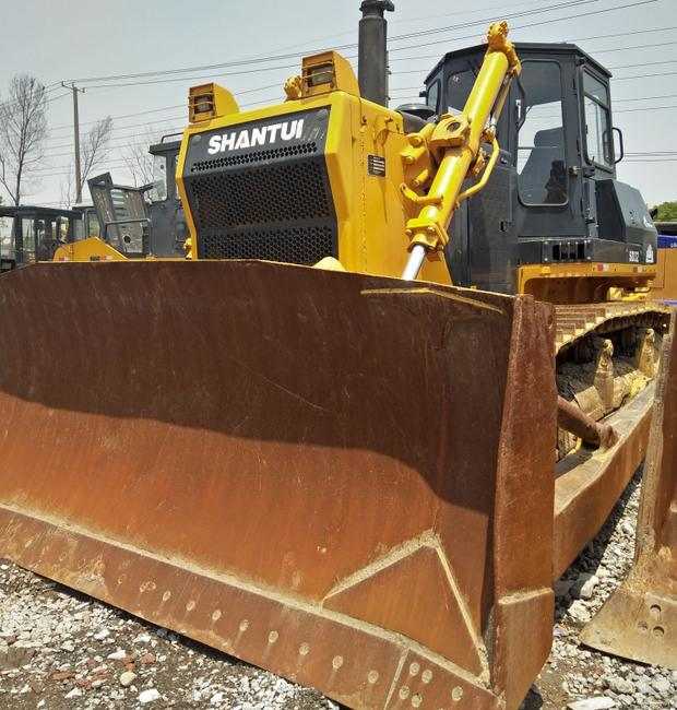 二手山推320推土机，山推SD32推土机