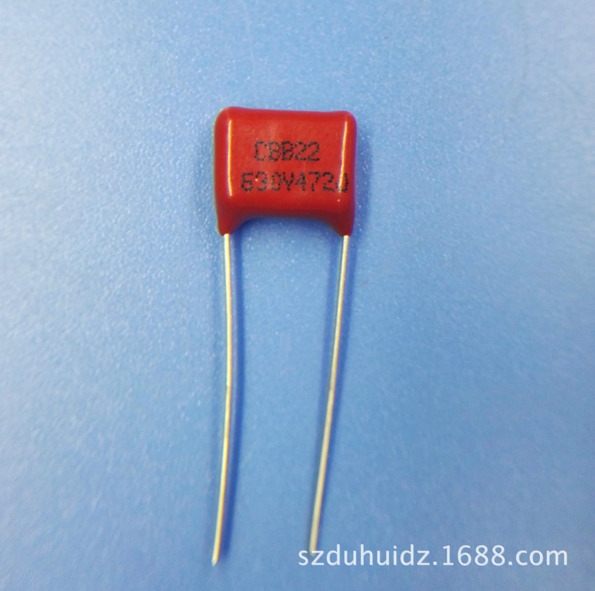 CBB22薄膜电容 332 630V 3.2NF 脚距P10mm