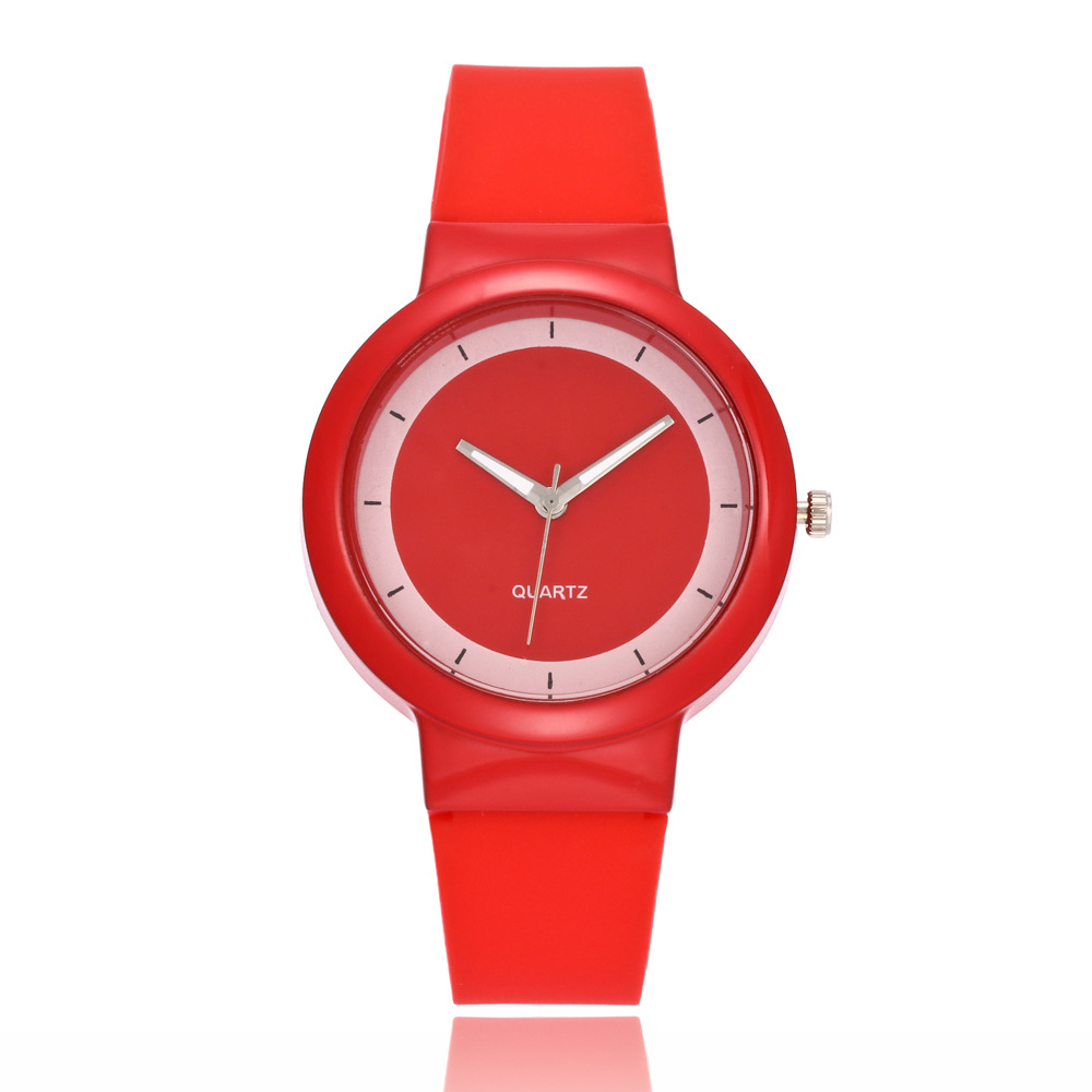 2019 New Fashion Simple Silicone Sports Watch Men and Women Students Couple Watch Explosion Silicone Watch