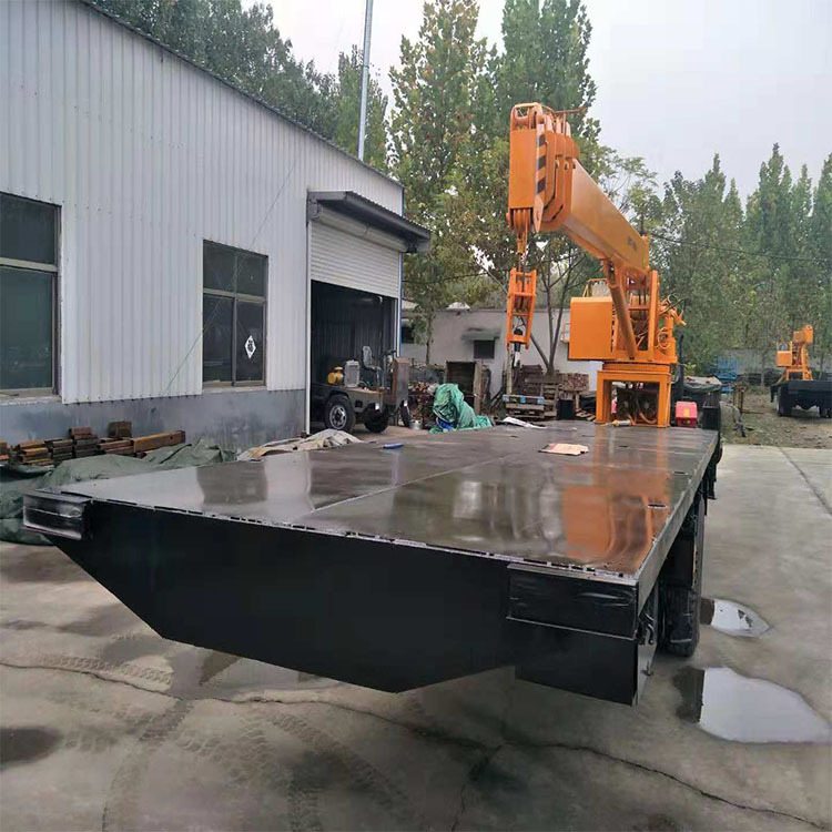 中小型拖拉机随车吊供应 小型拖拉机随车吊厂 拖拉机供应