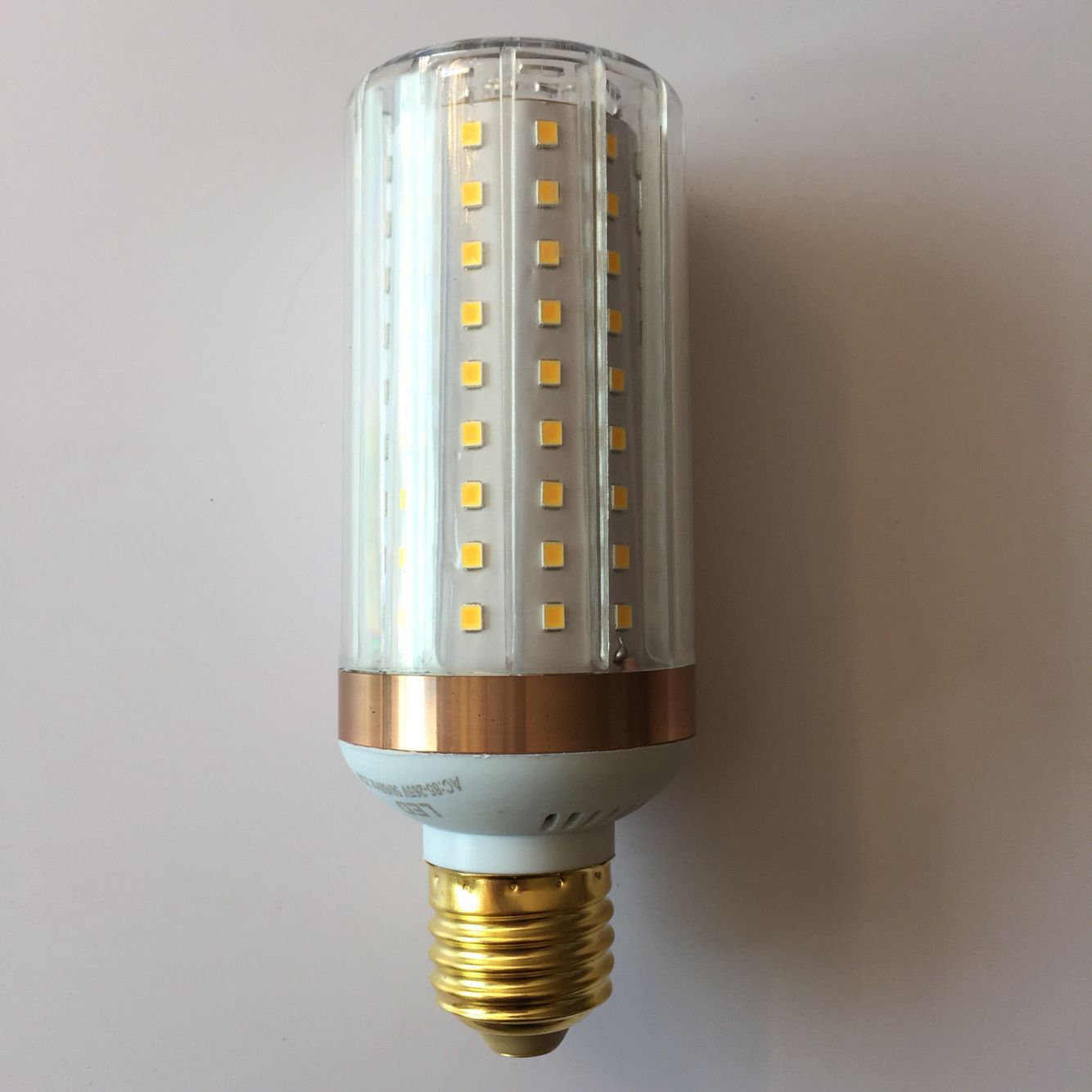 新款LED玉米灯 王中王柱形灯高亮玉米灯泡 E27螺口20W25W玉米灯