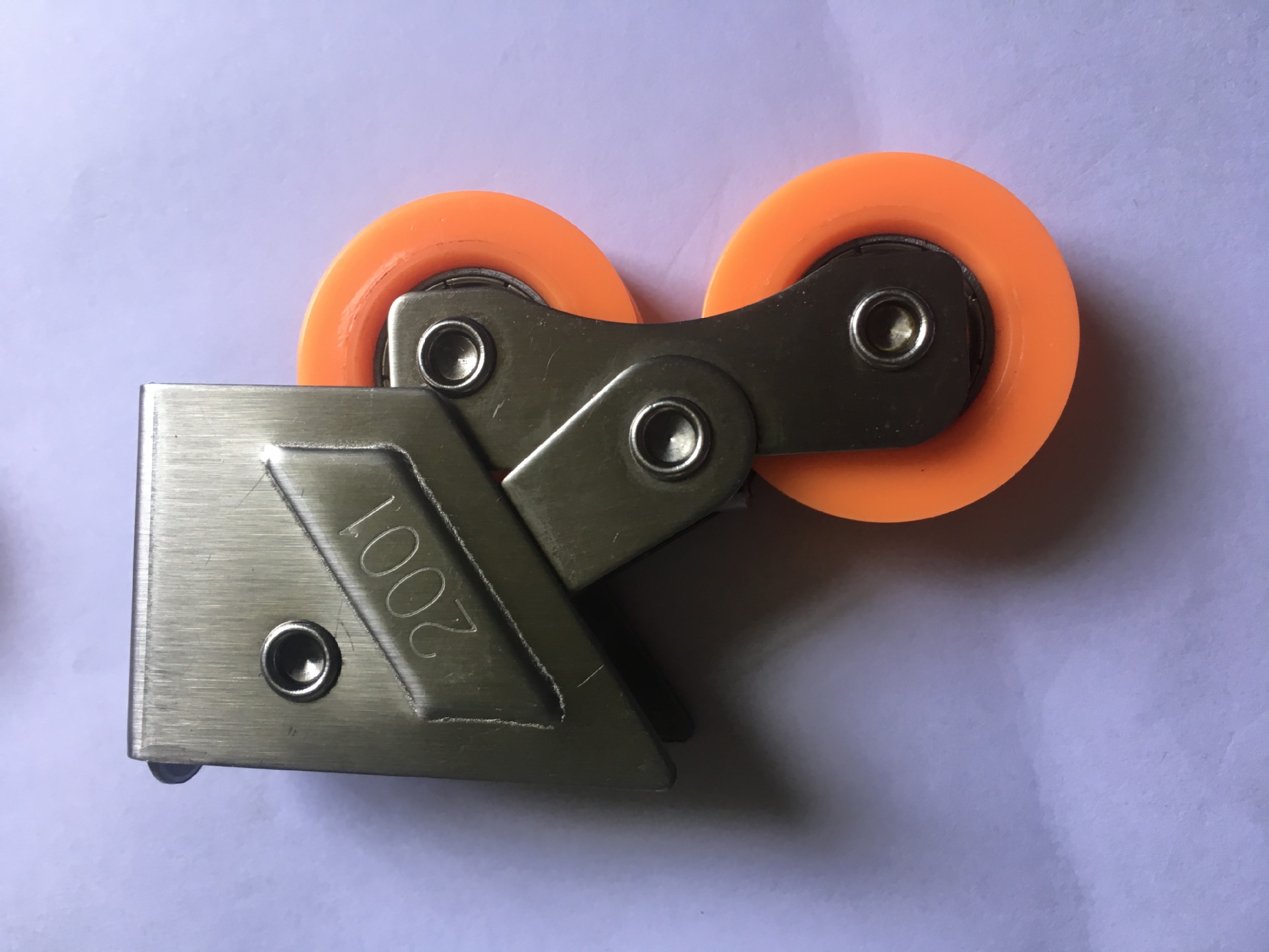 厂家自销1.2厚不锈钢2001铝合金窗轴承滑轮 2001尼龙轴承窗轮双轮