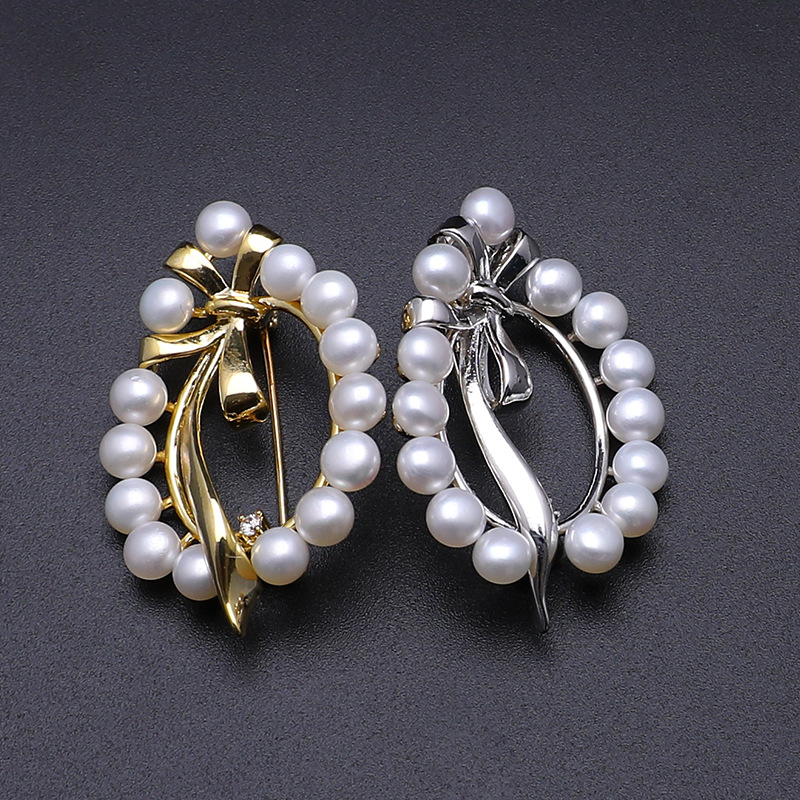 2018 new pattern lady Flawless Freshwater pearls Brooch Golden silver Jewelry Simplicity lady Pectoral
