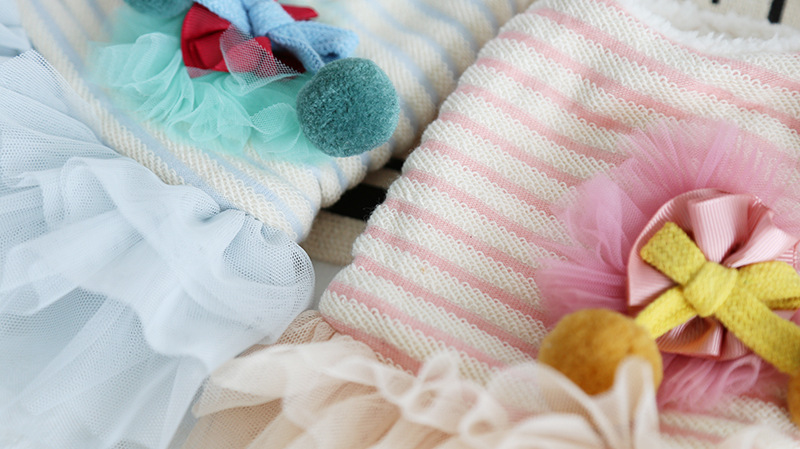 大毛球条纹纱纱裙