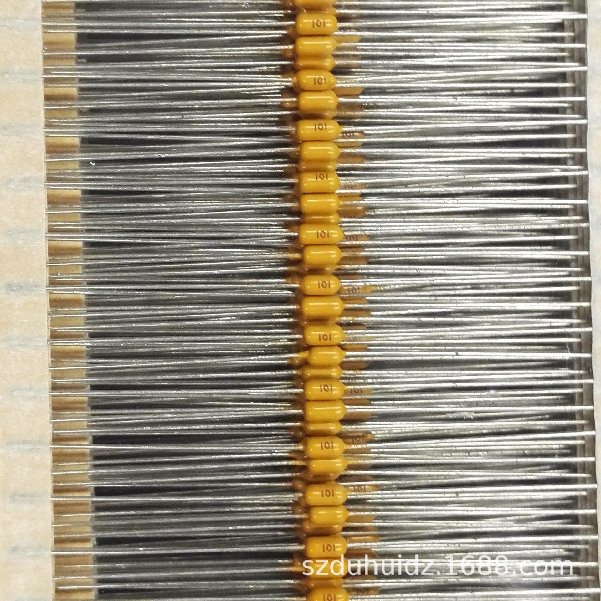 编带轴向陶瓷独石电容全系列 50V 101 100PF