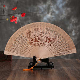 新款礼盒香木扇雕刻双面镂空折叠扇中国风古典女士文艺扇厂家直销