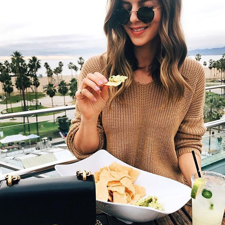 速卖通宽松V领露背前后两穿套头毛衣后背不规则交叉打结针织衫