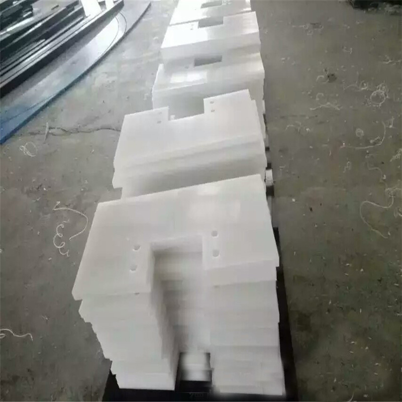 3578138097_1018936987