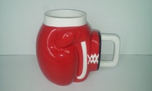 陶瓷拳击手套杯 红色立体手套造型马克杯 KO手套样式异形杯咖啡杯