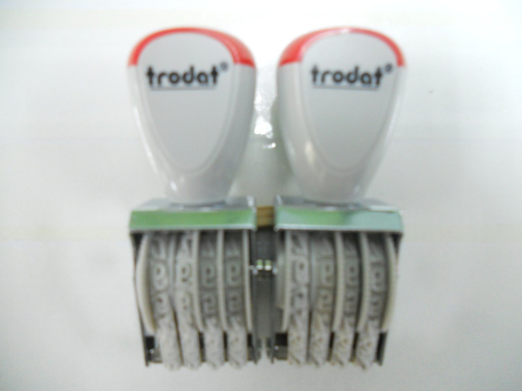 ��Ʒ׿�����ӡ�� Trodat 1544ӡ�� �ָ�4mm 4λ�ɵ�����ӡ������