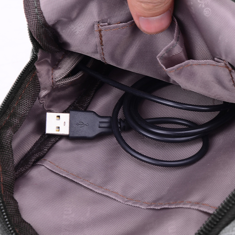 Pecho de carga USB para hombres Bolsa de pecho de patrón de tela