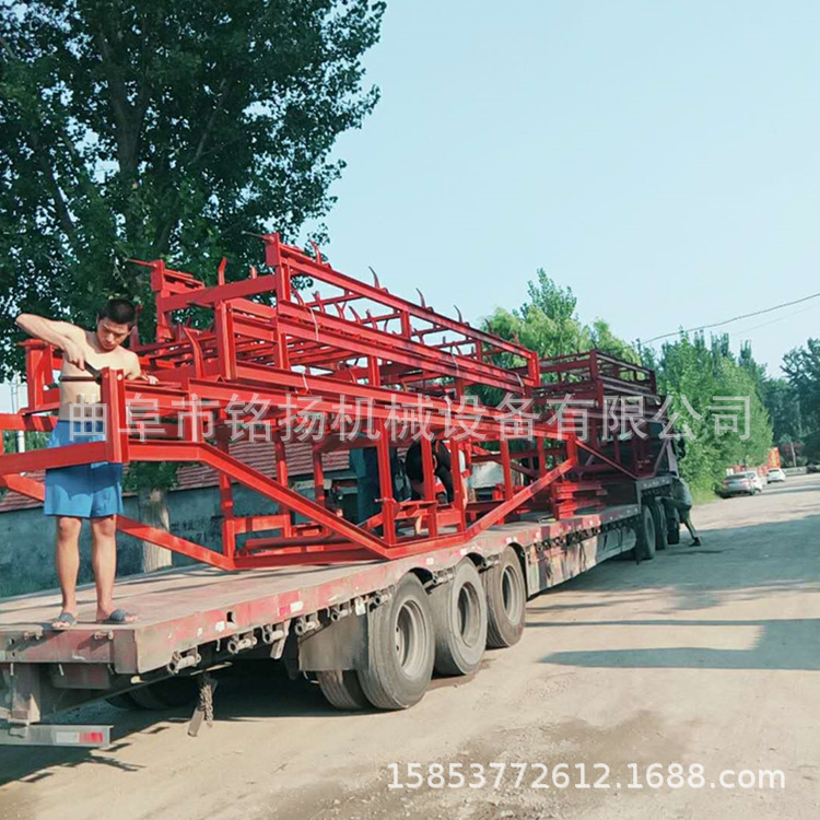 带人字花纹防滑输送机长轻型固定式矿用运输裙边格挡带式皮带输送机