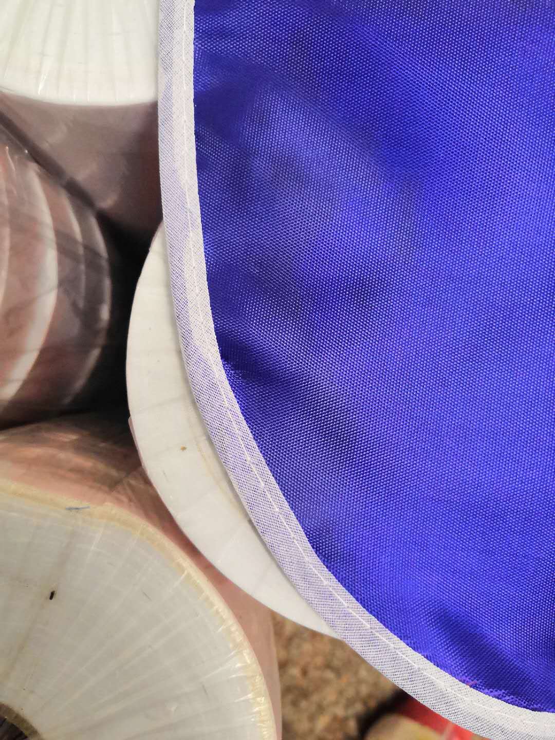 衣服圆角内包边怎么做,包边条如何包边圆形,圆弧包边的技巧_大山谷图库