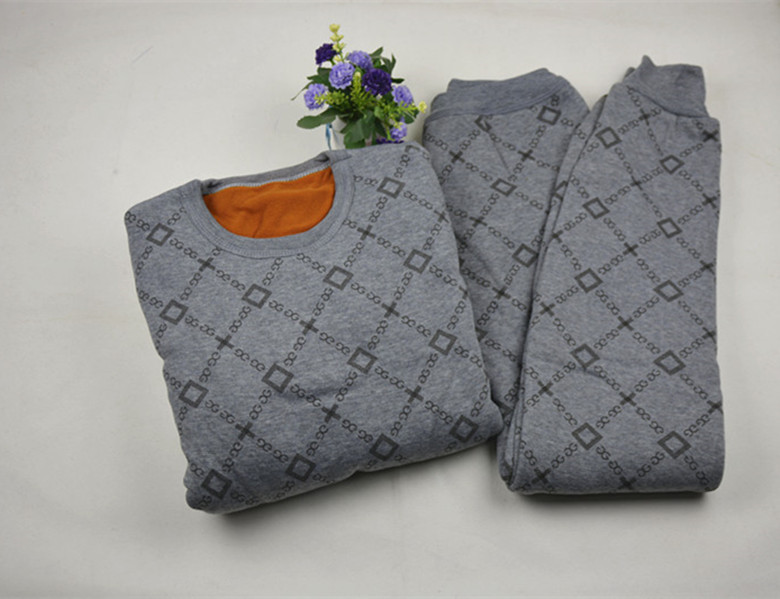 Middle-aged warm jacket warm pants autumn and winter thickened plus velvet lapel bottoming shirt/round neck printing a variety of warm clothing Middle-aged warm jacket warm pants autumn and winter thickened plus velvet lapel bottoming shirt/round neck printing a variety of warm clothing