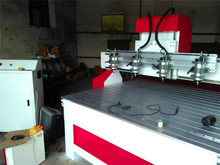 多头木工雕刻机 1325电脑广告雕刻机 大型雕刻机定做