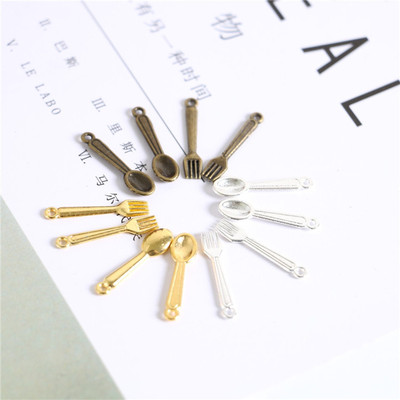 Dollhouse Dollhouse tableware Ornament Mini re-ment  parts crystal simulation Knife and fork Cutlery