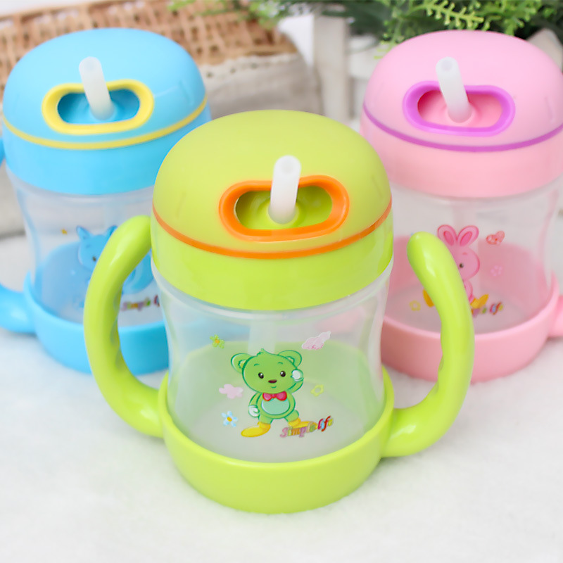 Source of supply children baby Trainer Cup baby Straw cup PP Plastic Infants Water cup 240ml Wholesale with handle