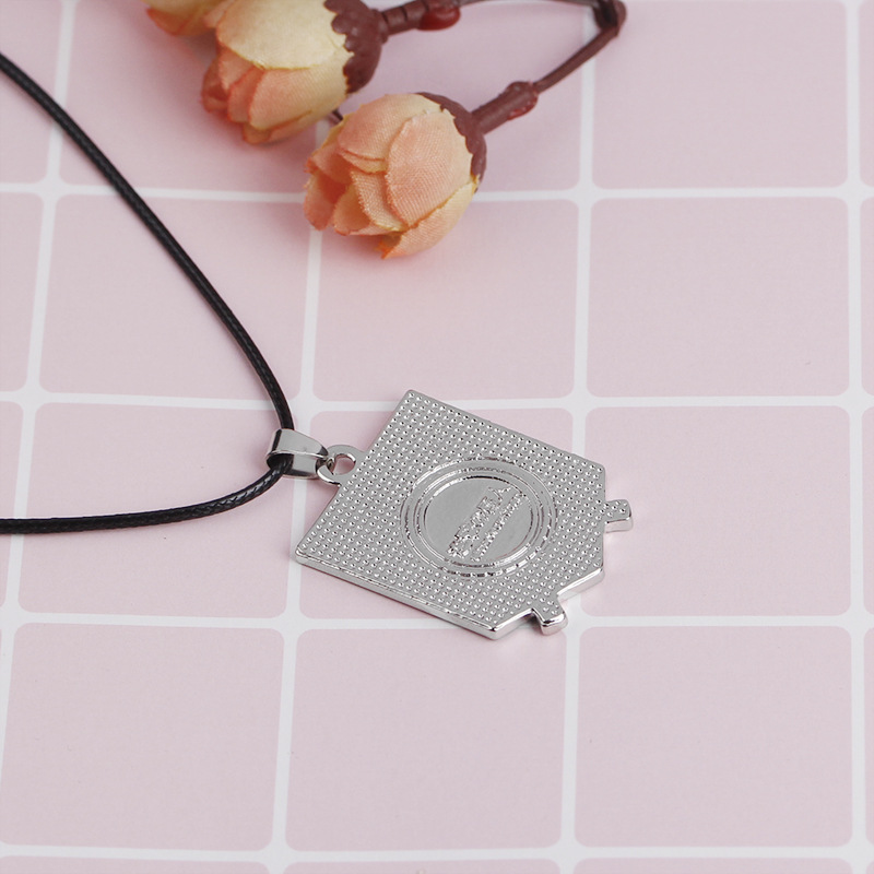 New fashion wings of freedom cruel sword law enforcement unicorn guard rose necklace