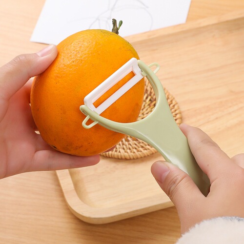 Kitchen gadgets simple Nordic color peeler fruit peeling knife multifunctional ceramic fruit peeling knife