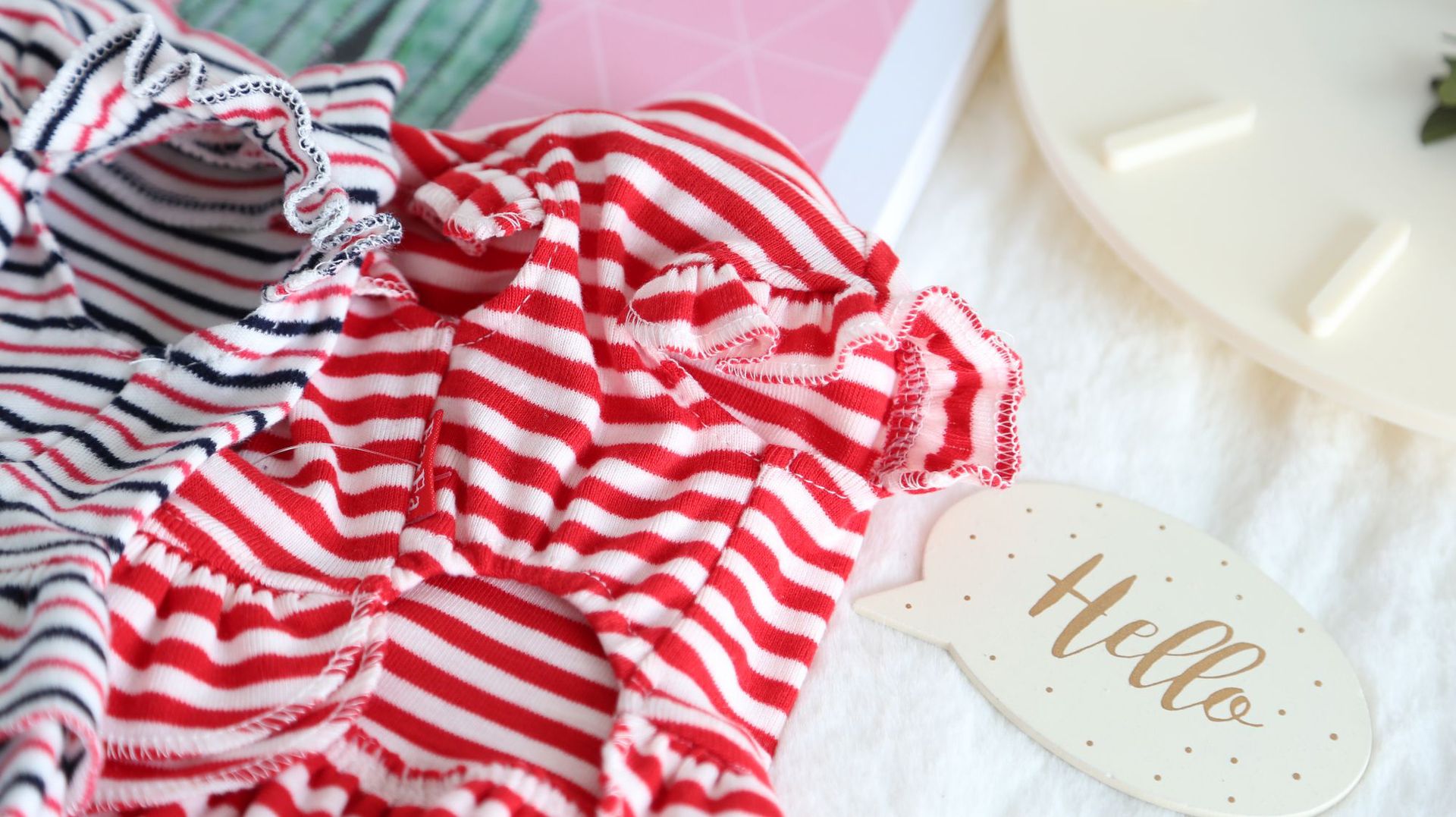 英伦风条纹打底裙