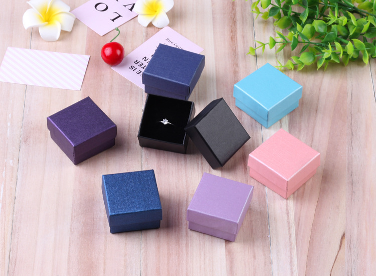 Solid Color Pattern Fashion Solid Color Paper Jewelry Boxes 1 Piece