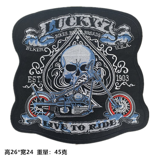 Estilo europeo y americano cráneo pegatinas de tela bordado estilo de la Universidad Ropa Decoración calcomanías fresco motocicleta fantasma cabeza reparación subsidio