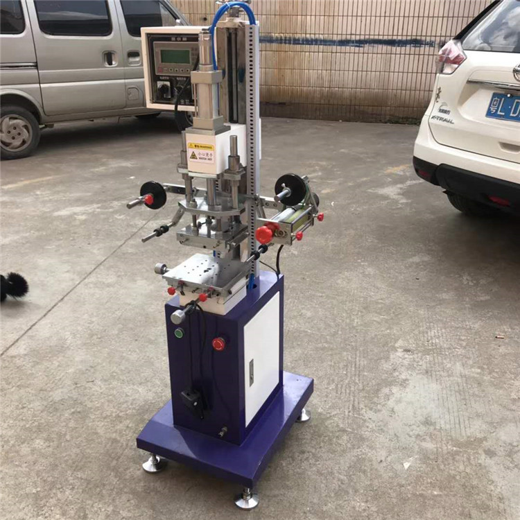 厂家供应气动烫金机 皮革 塑料压痕烫金168烫金机平曲面烫金机