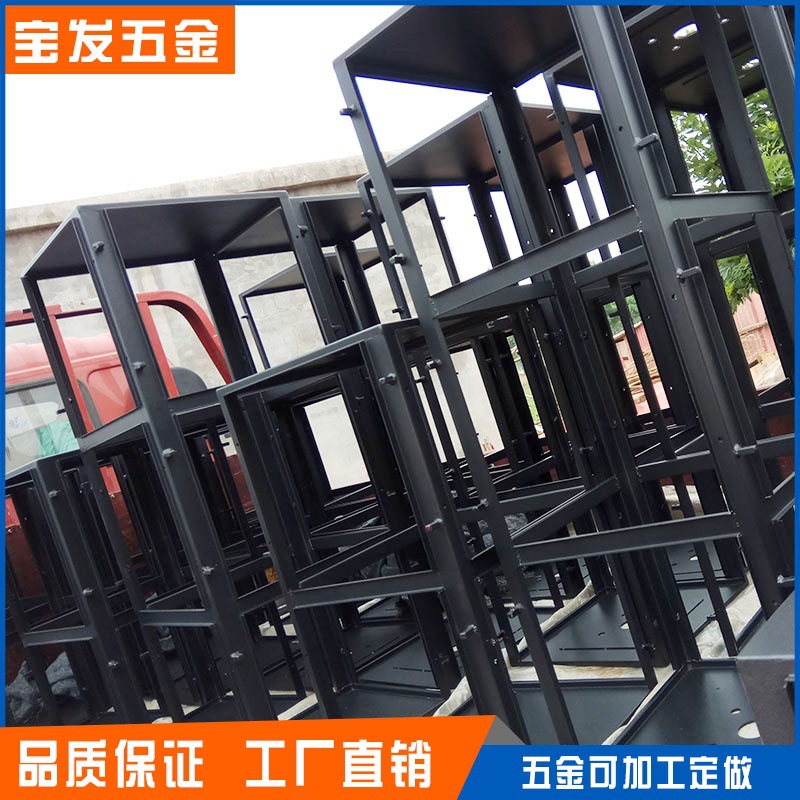 厂家供应五金加工各种尺寸 定做 可移动信号灯 交通工具