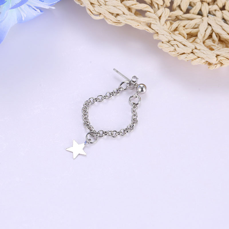 Fashion Simple Pentagram Chain Tassel Long Earrings Women's Cute Little Star Earrings display picture 8