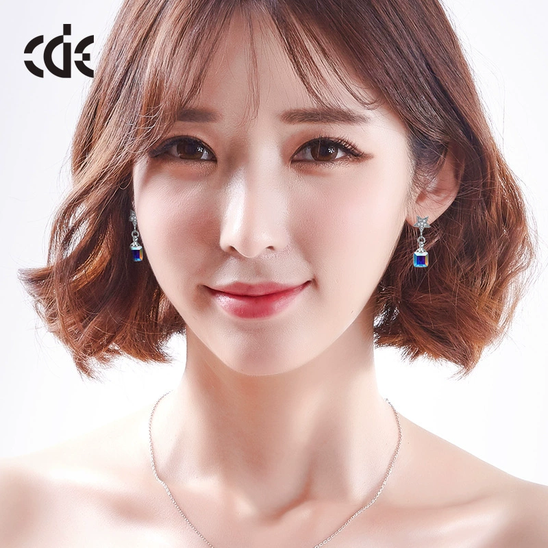 Fashionable universal creative earrings, simple and elegant design, wholesale