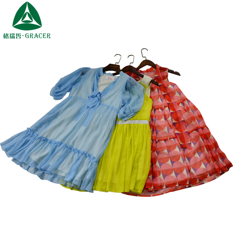 旧衣服工厂出口印度泰国库存大清仓雪纺丝绸连衣裙旧衣服按斤批发