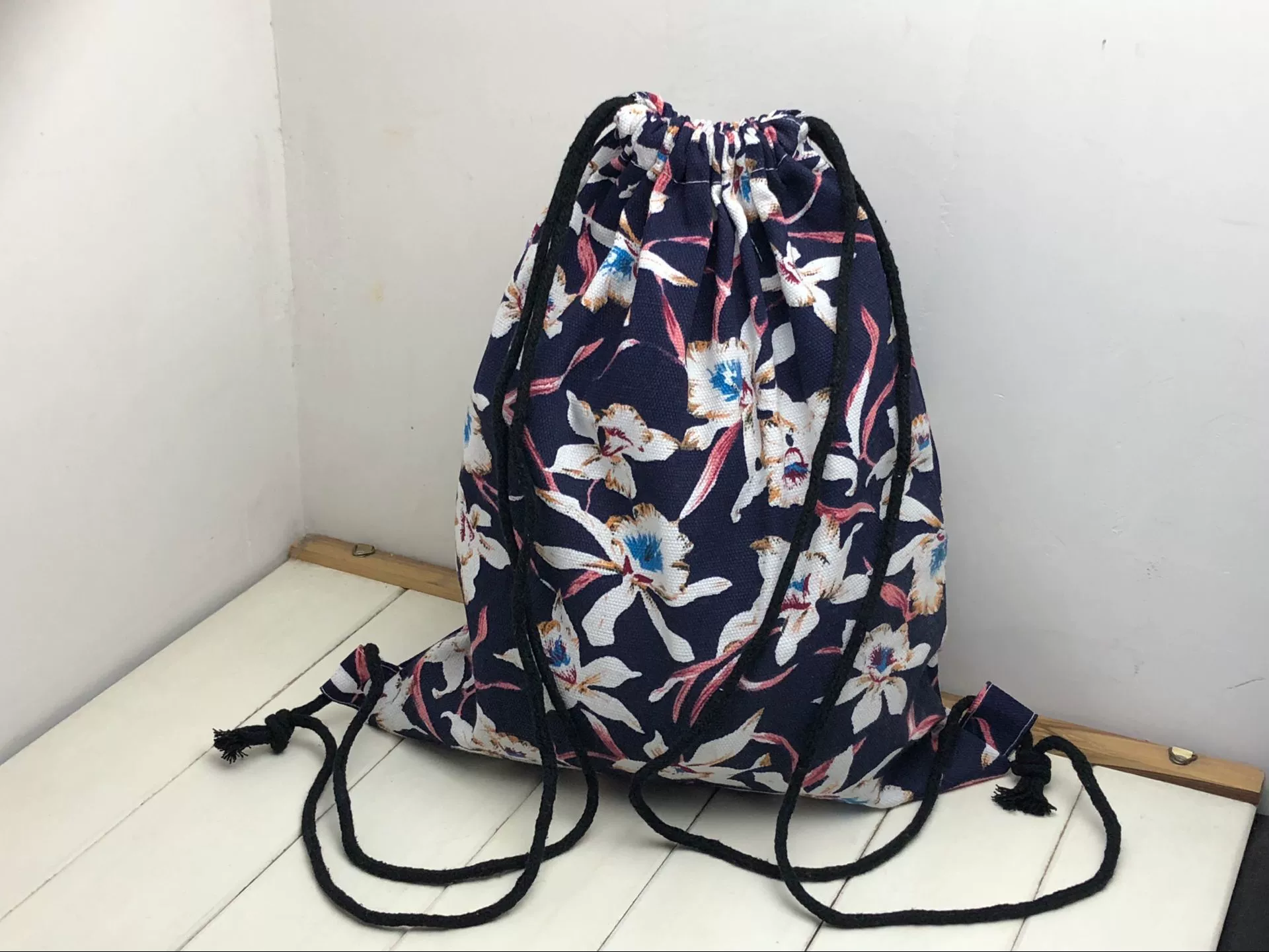 Drawstring Sports Backpack - Spacious Travel Bag for Basketball/Football, Worn on Shoulder