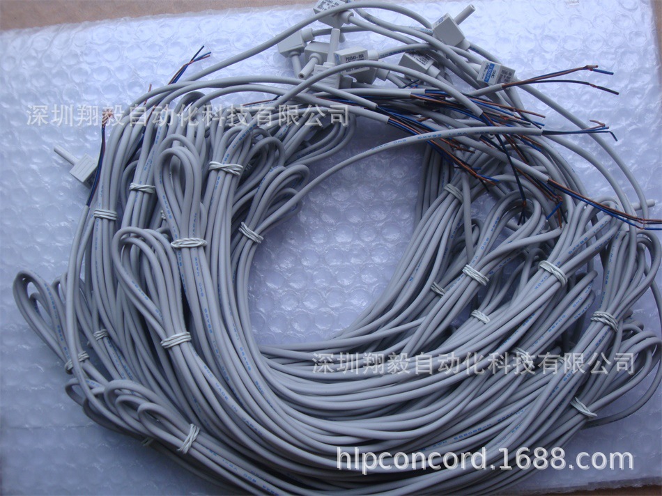 供应全新无包装 PSE543-P04 压力开关